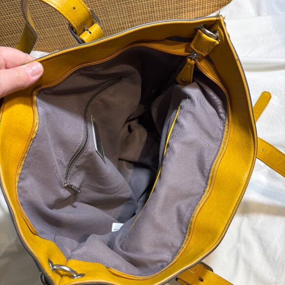 Shiraleah Large Vegan Tote Bag - Picture 5 of 7